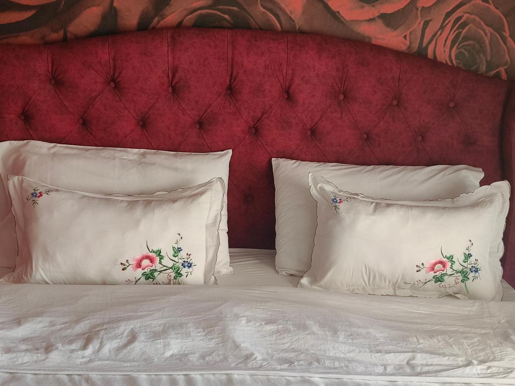 Ajilin Hotel Rooms Korce Room photo
